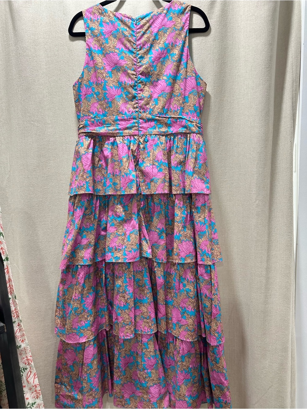 Hyacinth House Pink Floral Tiered Maxi Dress - Picture 6 of 6